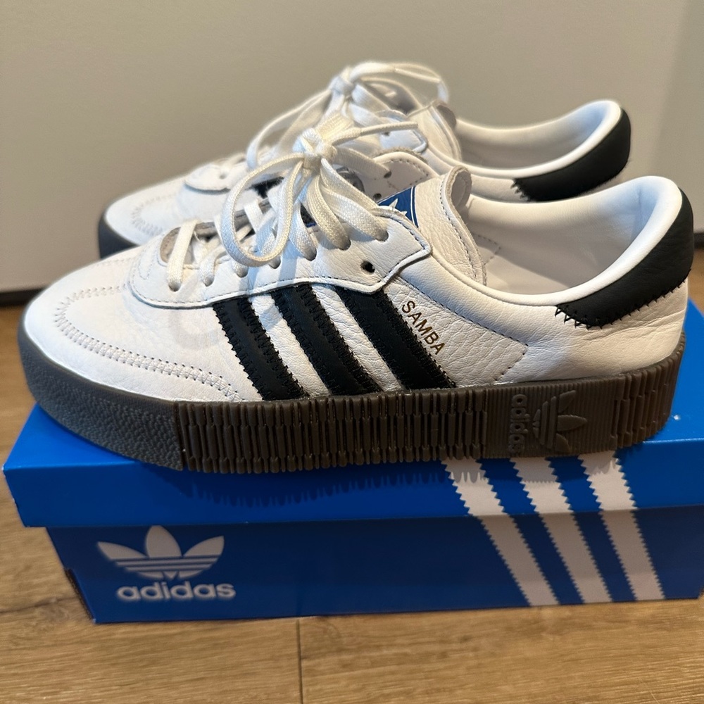 Adidas White Sambarose Women Size 6 Samba Platform